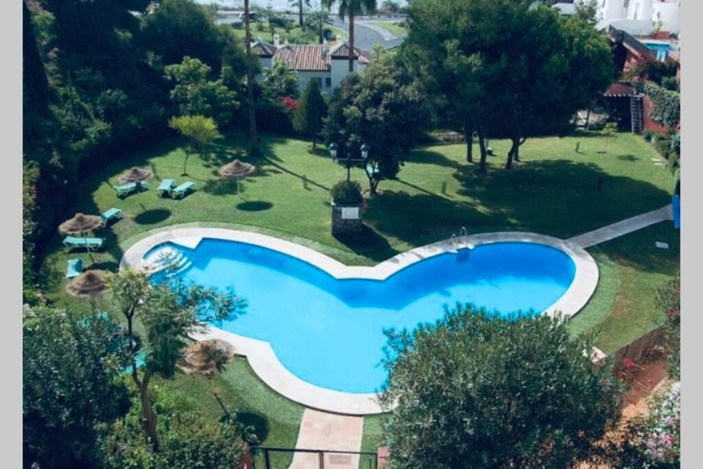Apartamento Con Vistas Al Mar ネルハ エクステリア 写真